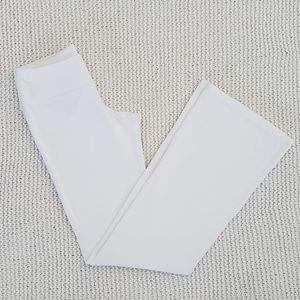 Beyond Yoga White Bootcut Yoga/Workout Leggings